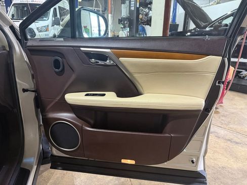 Used 2018 Lexus RX 350 350 w/ Premium Package image 28