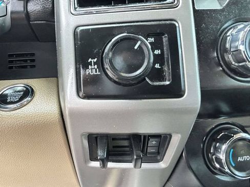 Used 2019 Ford F250 Lariat w/ Lariat Ultimate Package AWD/4WD image 25