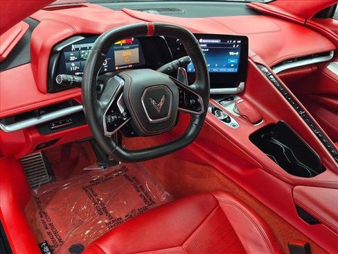 Used 2025 Chevrolet Corvette Stingray Premium Cpe w/ 3LT RWD image 11
