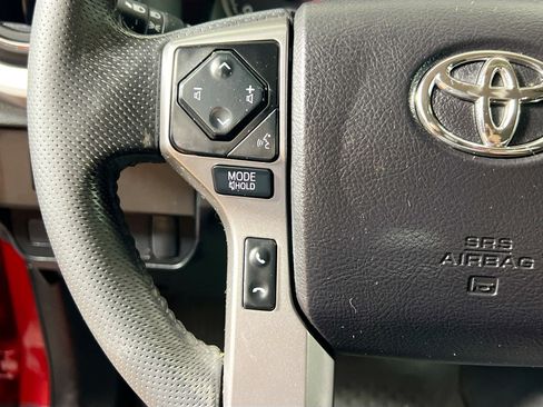 Used 2022 Toyota Tacoma SR5 image 18