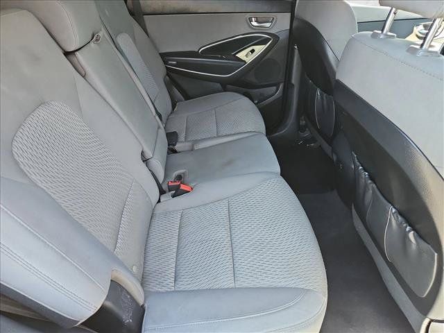 Used 2018 Hyundai Santa Fe Sport FWD image 23