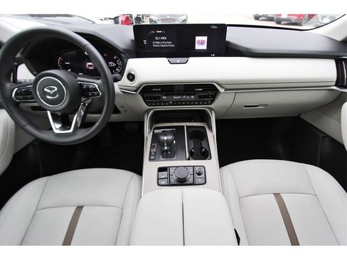 Certified 2025 MAZDA CX-90 3.3 Turbo w/ Premium Plus Pkg image 9