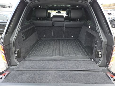 Used 2021 Land Rover Range Rover P525 Westminster Edition LWB image 33