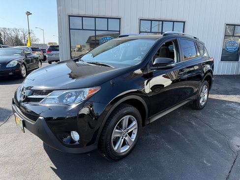 Used 2015 Toyota RAV4 XLE AWD/4WD image 94
