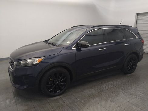 Used 2020 Kia Sorento S FWD image 2