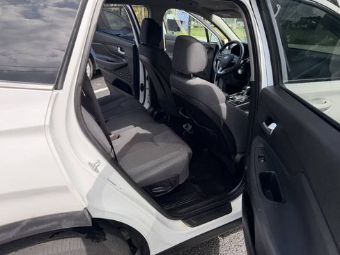 Used 2019 Hyundai Santa Fe SE FWD image 15