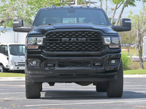 Used 2024 RAM 2500 Big Horn w/ Night Edition AWD/4WD image 30