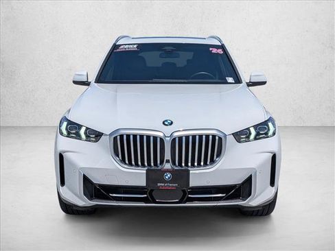 Used 2026 BMW X5 xDrive40i w/ Parking Assistance Package AWD/4WD image 2