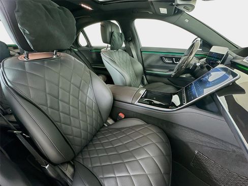 Used 2026 Mercedes-Benz S 580 4MATIC Sedan image 37