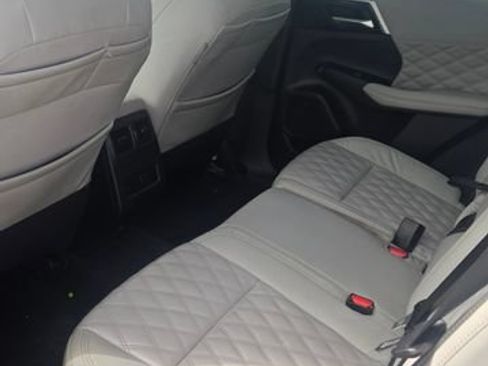 Used 2022 Mitsubishi Outlander SEL FWD image 4