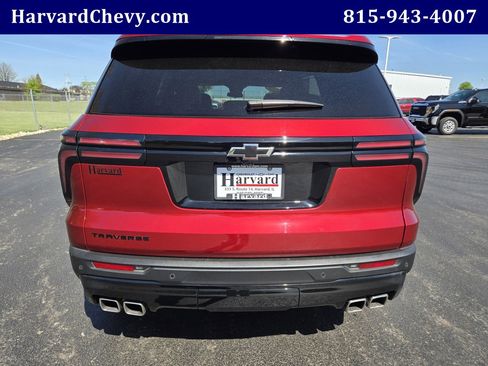 Used 2025 Chevrolet Traverse LT w/ Midnight/Sport Edition FWD image 5