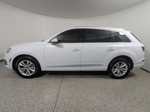 Used 2019 Audi Q7 3.0T Premium Plus w/ Premium Plus Package AWD/4WD image 4