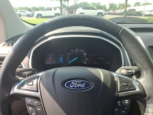 Used 2020 Ford Edge SEL w/ Convenience Package AWD/4WD image 19