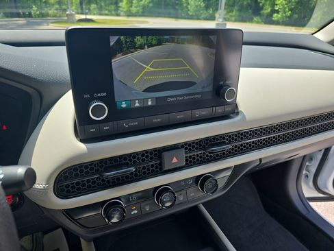 Used 2024 Honda HR-V LX image 24