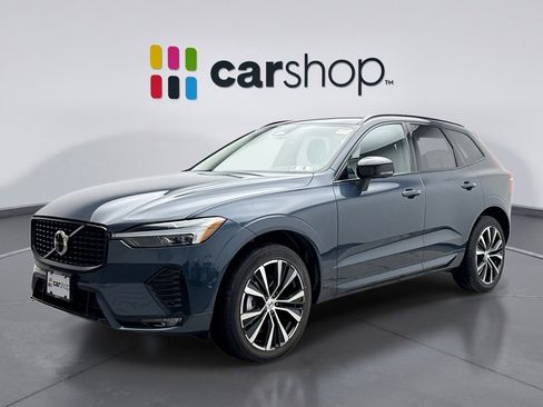 Used 2025 Volvo XC60 B5 Plus image 1