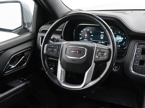 Used 2022 GMC Yukon XL SLE AWD/4WD image 14