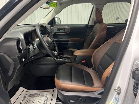 Used 2025 Ford Bronco Sport Outer Banks image 5