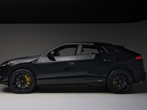 Used 2024 Lamborghini Urus S image 5