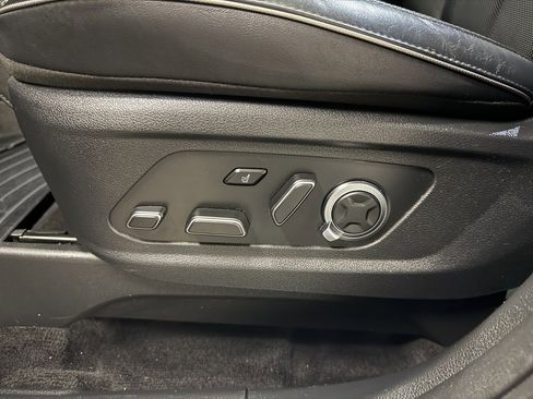 Used 2024 Hyundai Palisade Calligraphy image 26