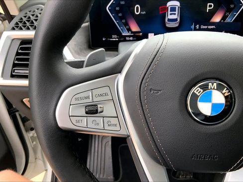 Used 2024 BMW X7 xDrive40i w/ Executive Package AWD/4WD image 22
