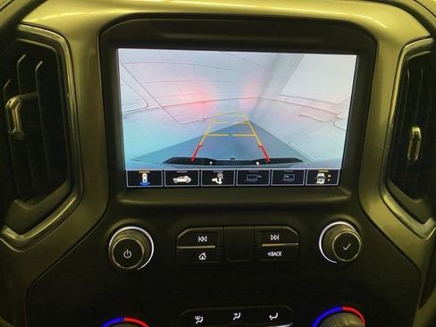 Used 2022 Chevrolet Silverado 2500 LTZ AWD/4WD image 13