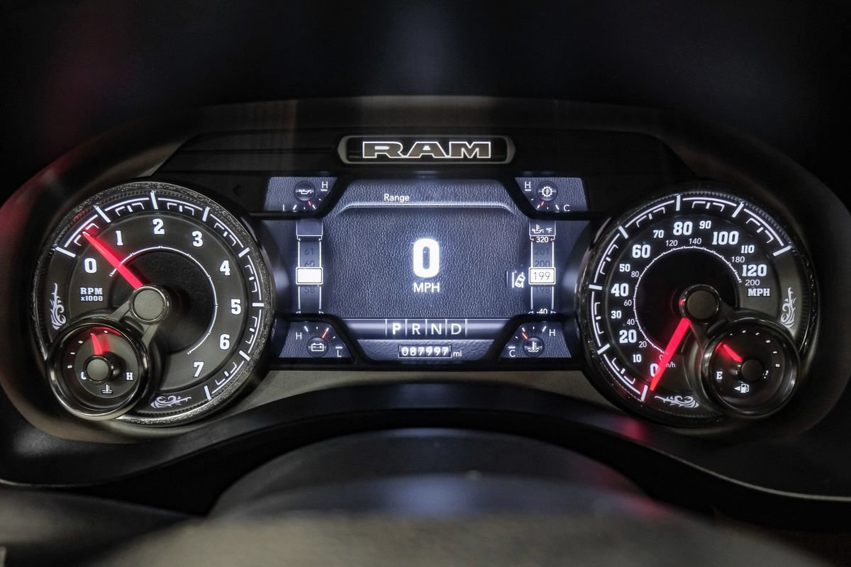 Used 2019 RAM 1500 Limited AWD/4WD image 16