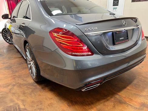 Used 2017 Mercedes-Benz S 550 Sedan image 41