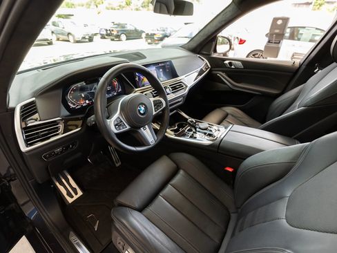 Used 2021 BMW X7 xDrive40i w/ M Sport Package AWD/4WD image 20
