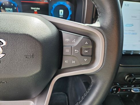 Used 2025 Ford Bronco Big Bend AWD/4WD image 18