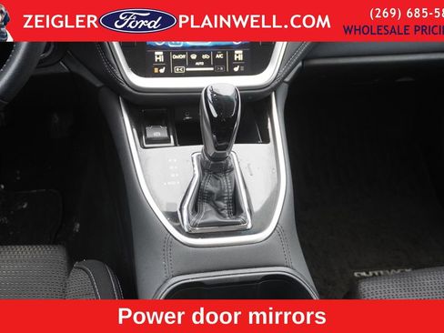 Used 2022 Subaru Outback Premium image 16