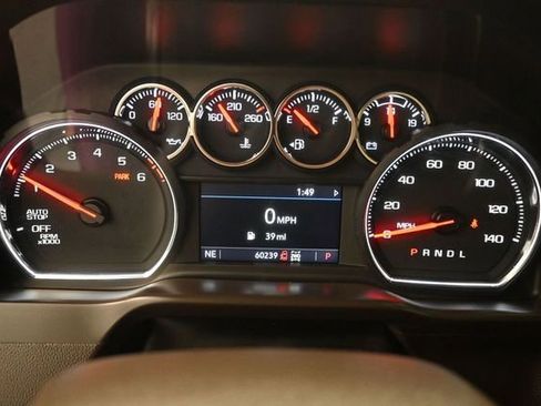 Used 2021 Chevrolet Silverado 1500 LTZ AWD/4WD image 12