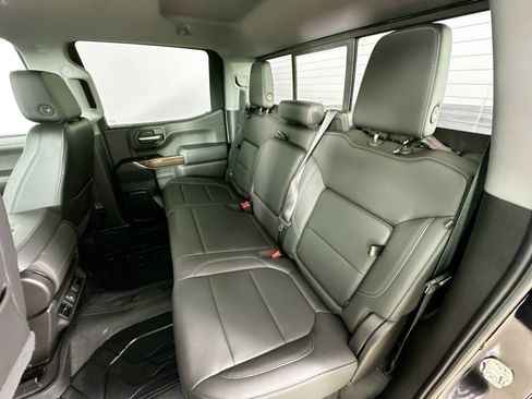 Used 2019 Chevrolet Silverado 1500 LT w/ All-Star Edition AWD/4WD image 30
