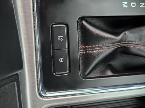 Used 2019 Ford F150 Platinum w/ Equipment Group 701A Luxury AWD/4WD image 29