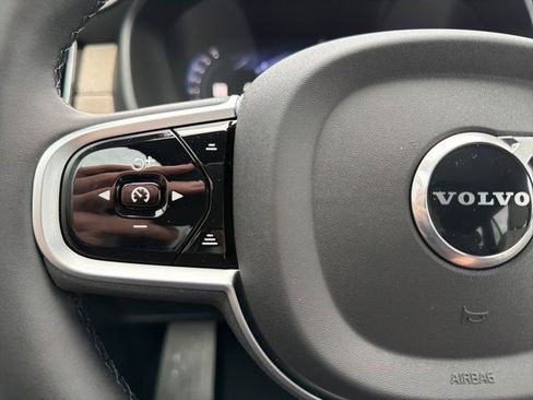 New 2026 Volvo XC90 B6 Plus image 21