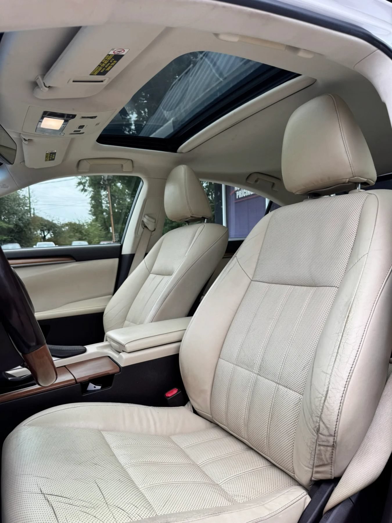 Used 2016 Lexus ES 300h FWD image 24