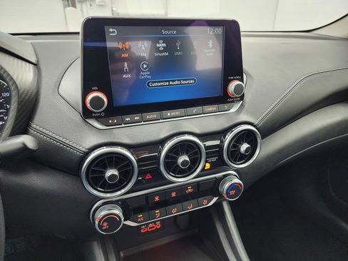 Used 2023 Nissan Sentra SV image 11