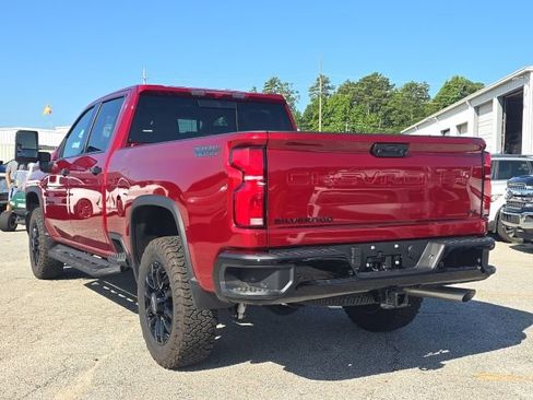 Used 2026 Chevrolet Silverado 2500 LTZ w/ LTZ Plus Package AWD/4WD image 3
