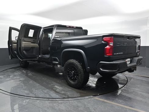Used 2024 Chevrolet Silverado 2500 ZR2 w/ Technology Package AWD/4WD image 55