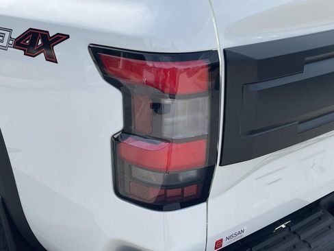 New 2026 Nissan Frontier PRO-4X w/ Tow Package AWD/4WD image 10
