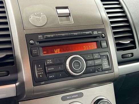 Used 2010 Nissan Sentra 2.0 S image 14