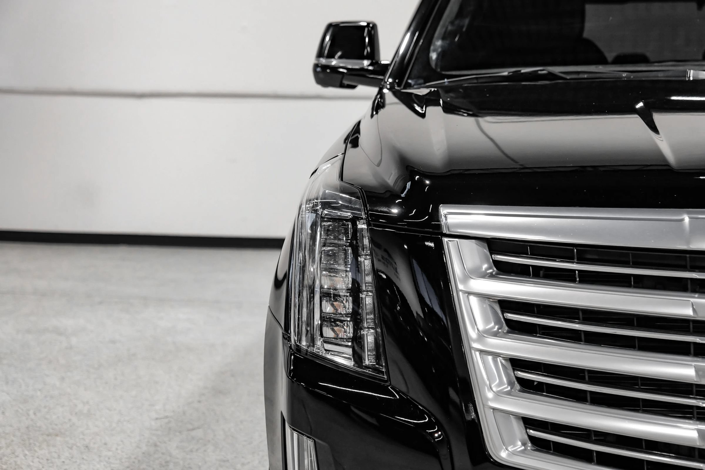 Used 2016 Cadillac Escalade Platinum AWD/4WD image 58