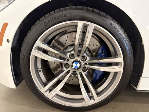 Used 2017 BMW M4 Convertible RWD image 53