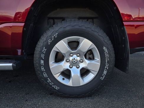 Used 2022 RAM 1500 Big Horn AWD/4WD image 9