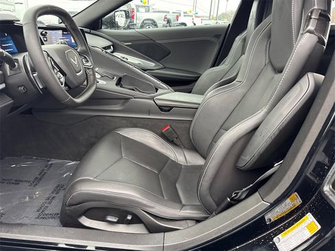 Used 2021 Chevrolet Corvette Stingray Coupe w/ 1LT image 10