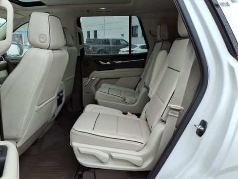 Used 2022 GMC Yukon Denali AWD/4WD image 11