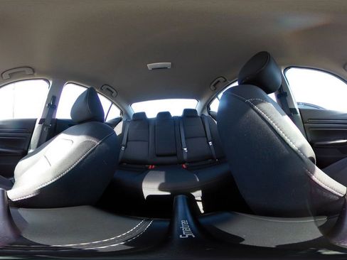 Used 2025 Nissan Altima 2.5 SV image 42