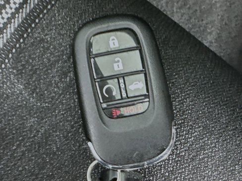 Used 2025 Honda Accord Sport image 39