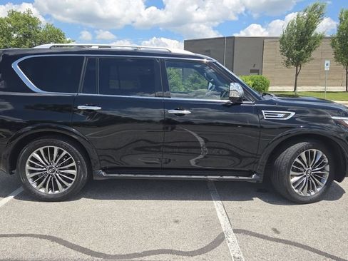 Used 2021 INFINITI QX80 Sensory w/ Cargo Package AWD/4WD image 9