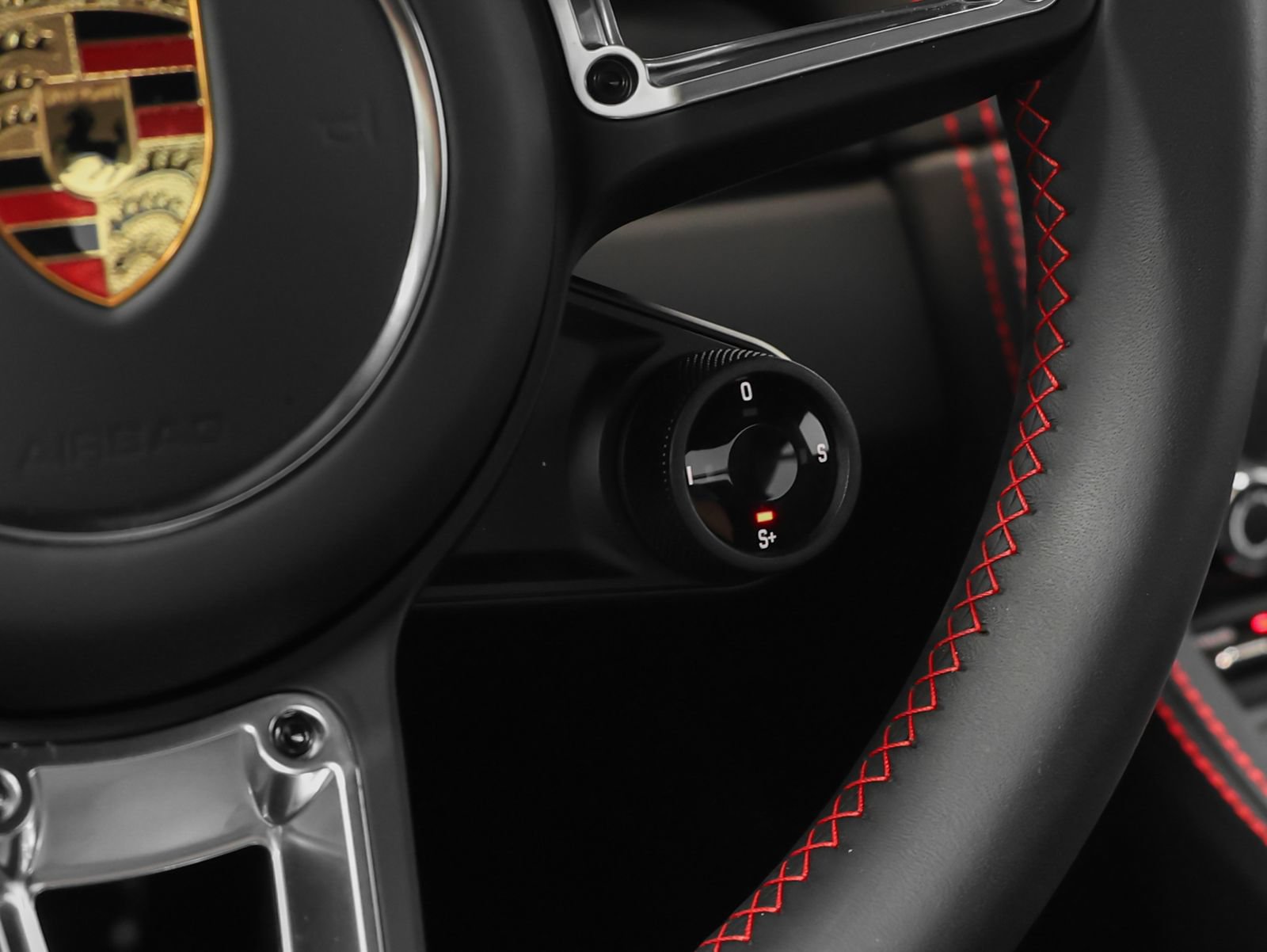 Certified 2025 Porsche 718 Cayman GTS RWD image 38
