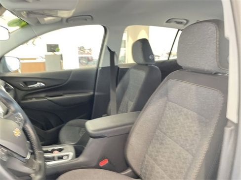 Used 2024 Chevrolet Equinox LT w/ LPO, Floor Liner Package image 10